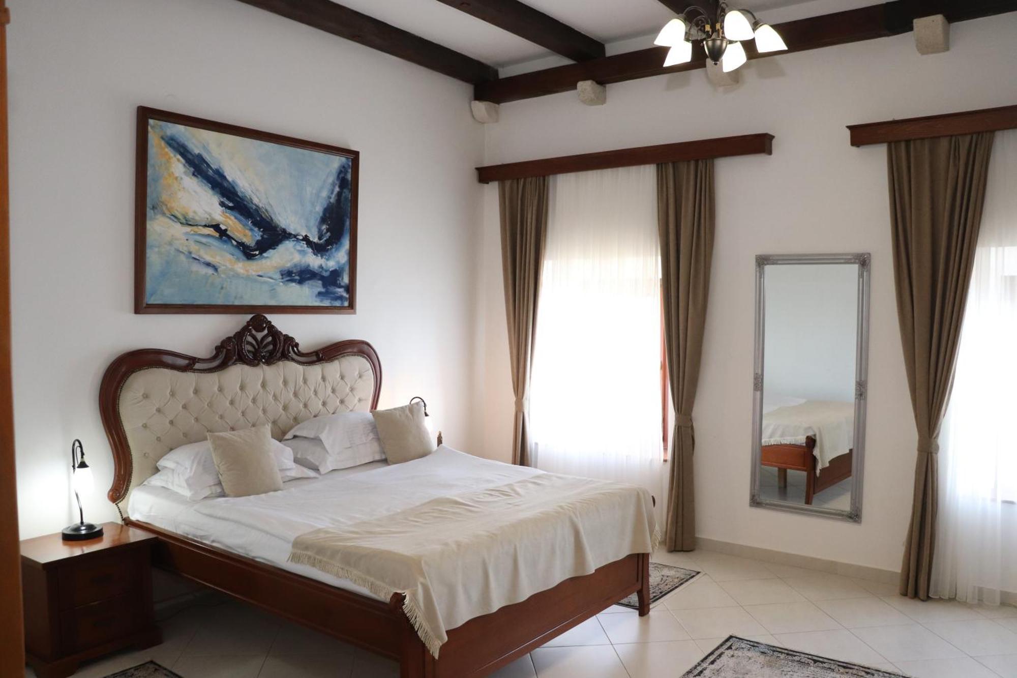 Palata Venezia 4* Ulcinj
